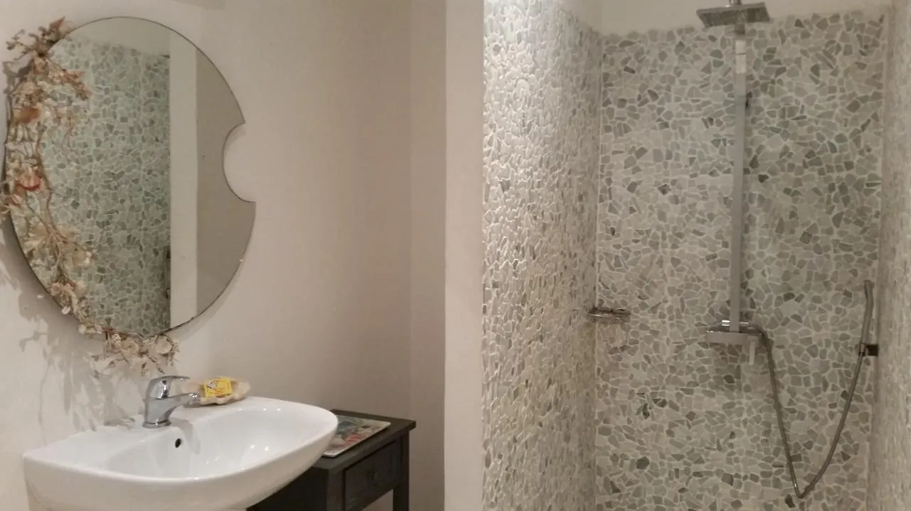 Fare Suisse Tahiti - Guesthouse Papeete  Papeete (Tahiti)